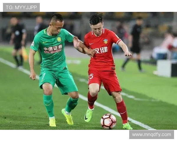 天津权健迎战沈阳球队全力以赴争夺胜利展现实力与斗志